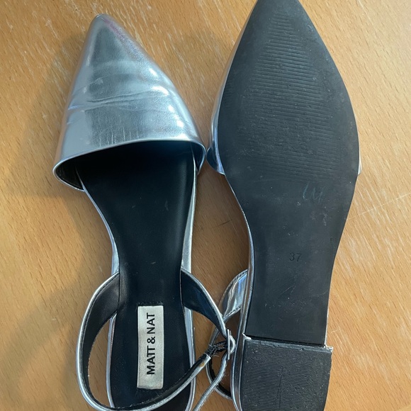 Matt & Nat Cory Silver Slingback Flats - Picture 3 of 3